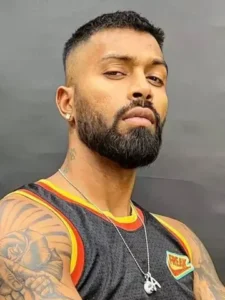 Hair style for oval face men